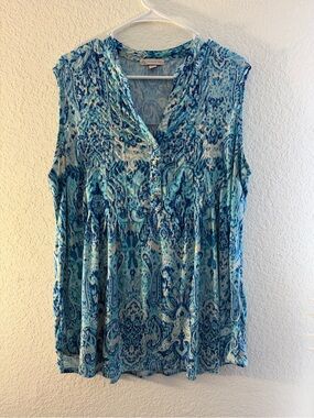 Source Unknown Blue Paisley Sleeveless V-Neck Blouse